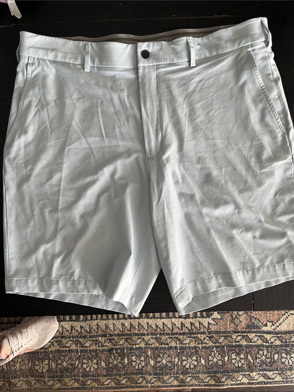 Men’s Walter Hagen Light Blue Men's Flat-Front Shorts
